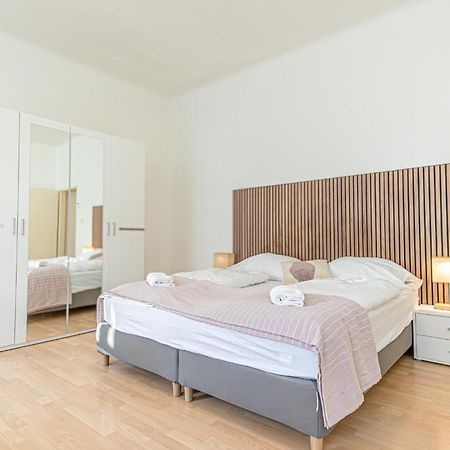 Desirable 2Br - Bookable For Longstays In Lockdown B Відень Екстер'єр фото